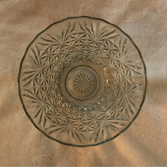 Vintage Anchor Hocking Punch Bowl (Part of the Arlington Design Punch Set) - Picture 3 of 9